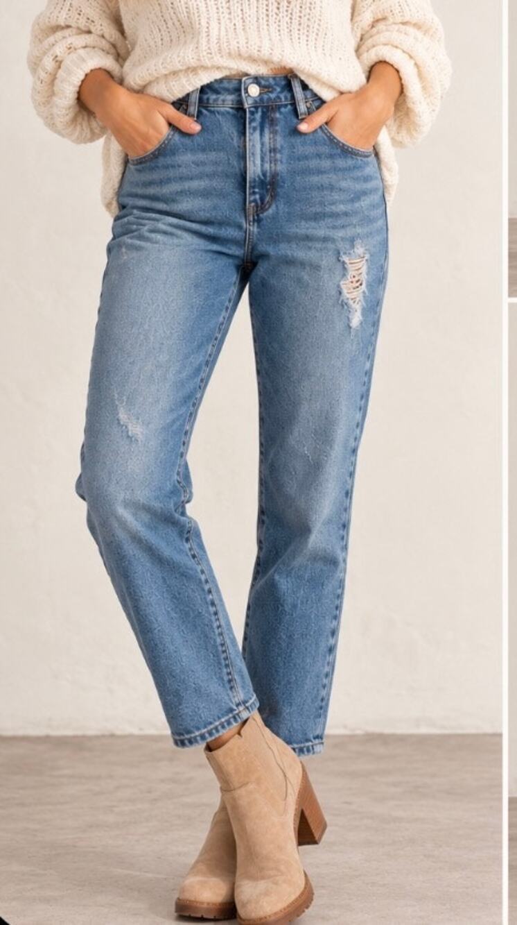 Carly Jean Los Angeles High Rise Distressed Mom Jeans Size 9